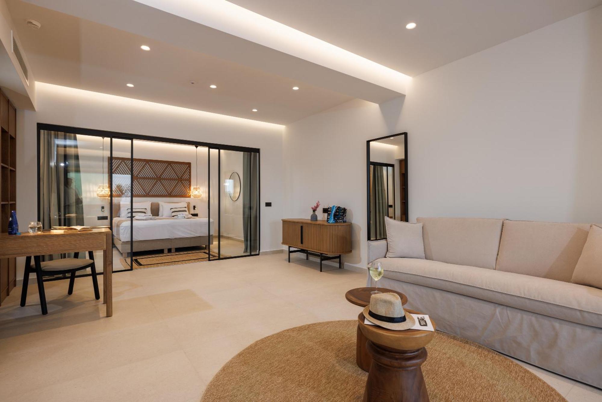 Deos Luxury Suites - Adults Only 헐소니소스 외부 사진