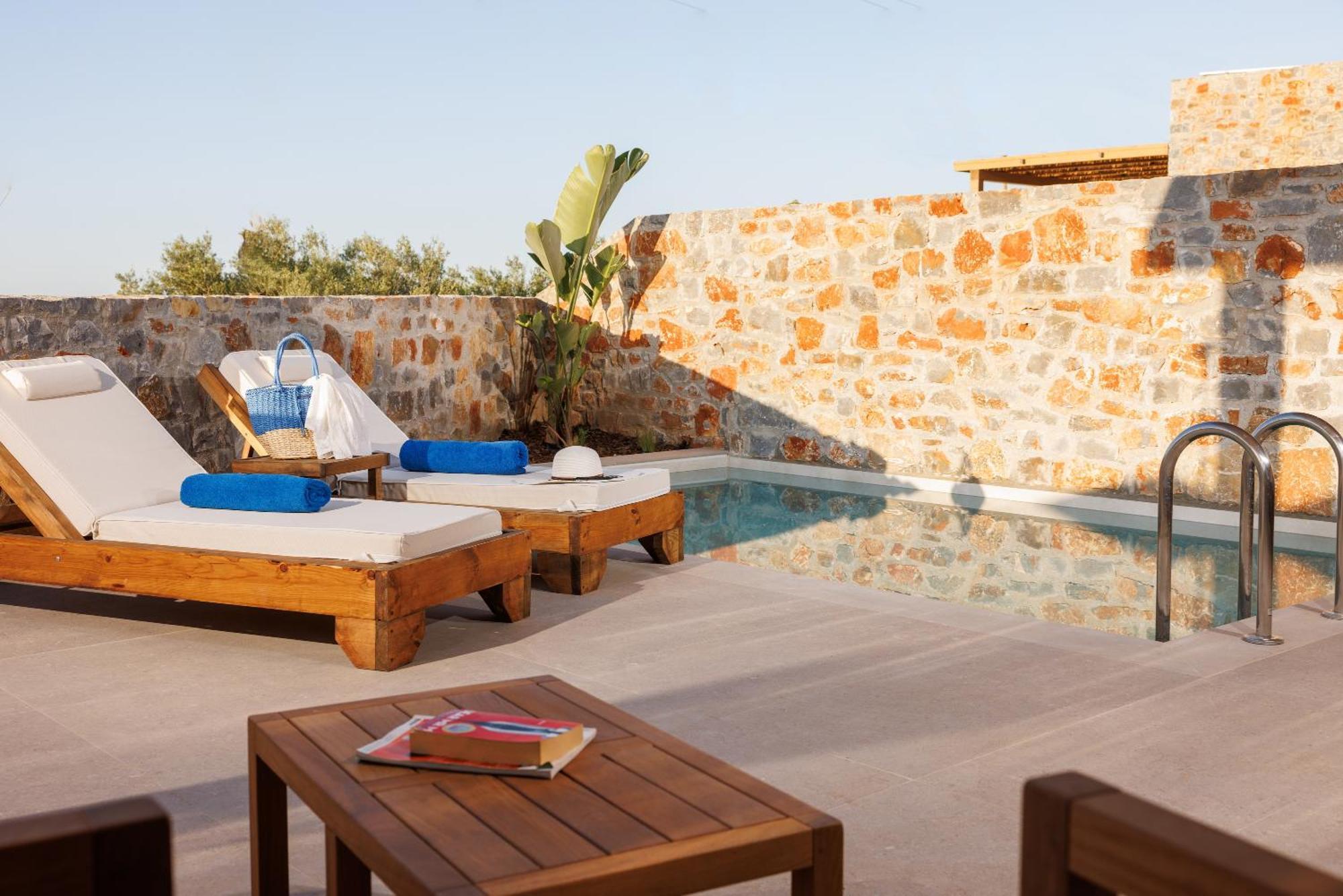 Deos Luxury Suites - Adults Only 헐소니소스 외부 사진
